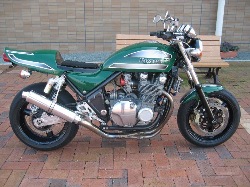 シングルシート　ゼファー　cb400sfインパルス