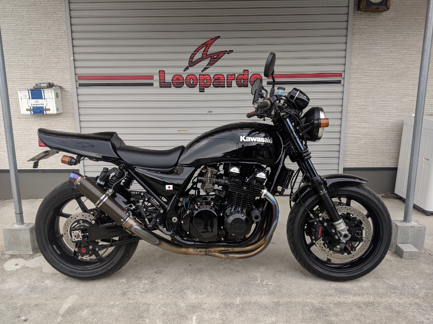 シングルシート　ゼファー　cb400sfインパルス